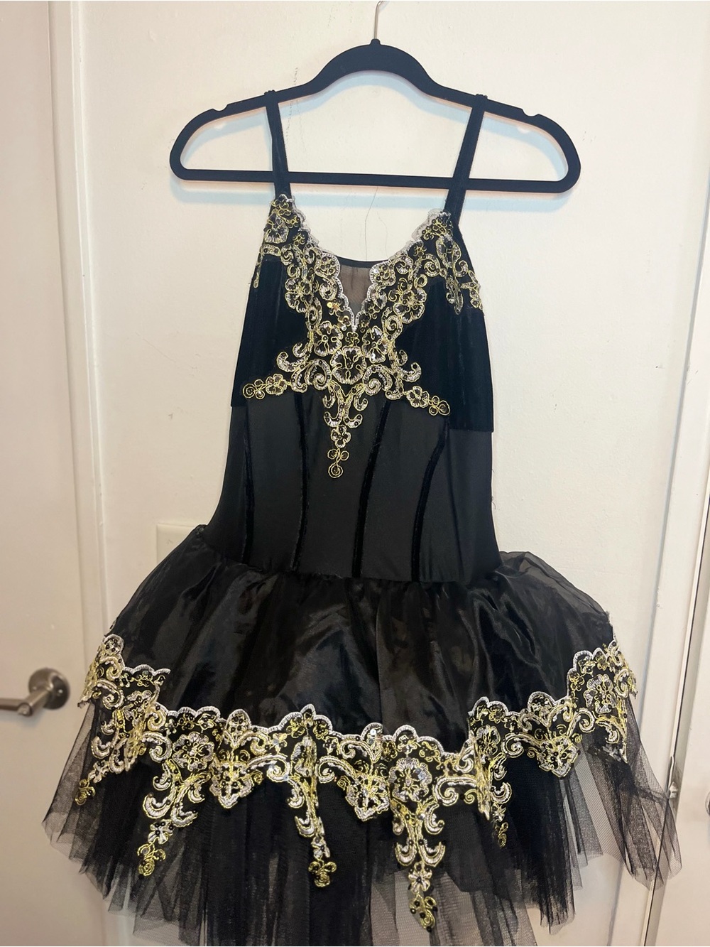 Black and Gold Girls' Ballet Tutu Costume - Picture 1 of 1